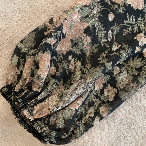 Victorian style lace boho floral dress - Picture 4 of 9